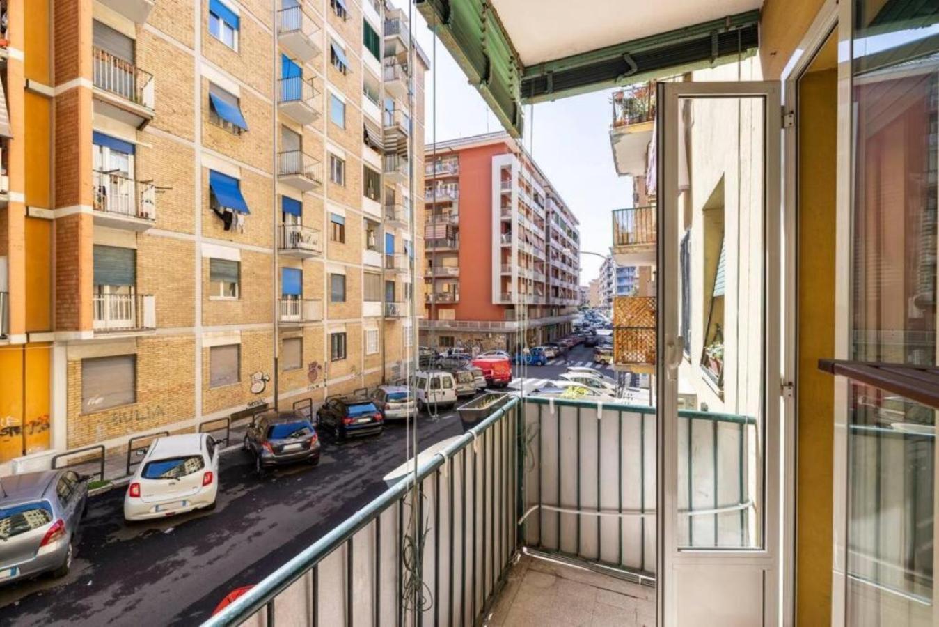 Mama Rooms And Apartment Rome Exterior photo