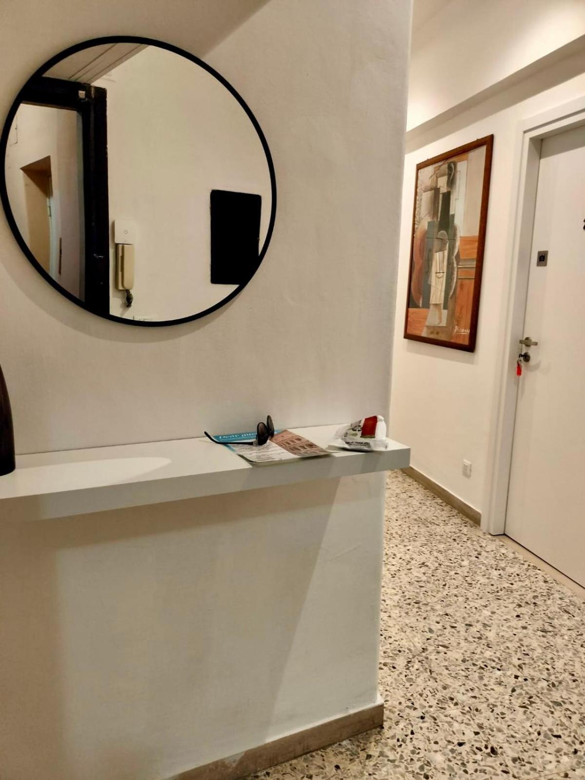 Mama Rooms And Apartment Rome Exterior photo