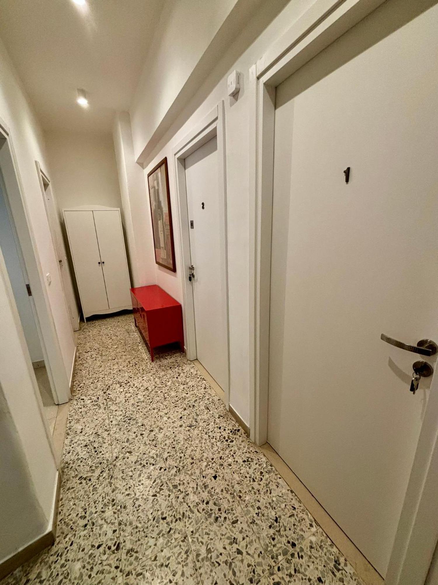 Mama Rooms And Apartment Rome Exterior photo